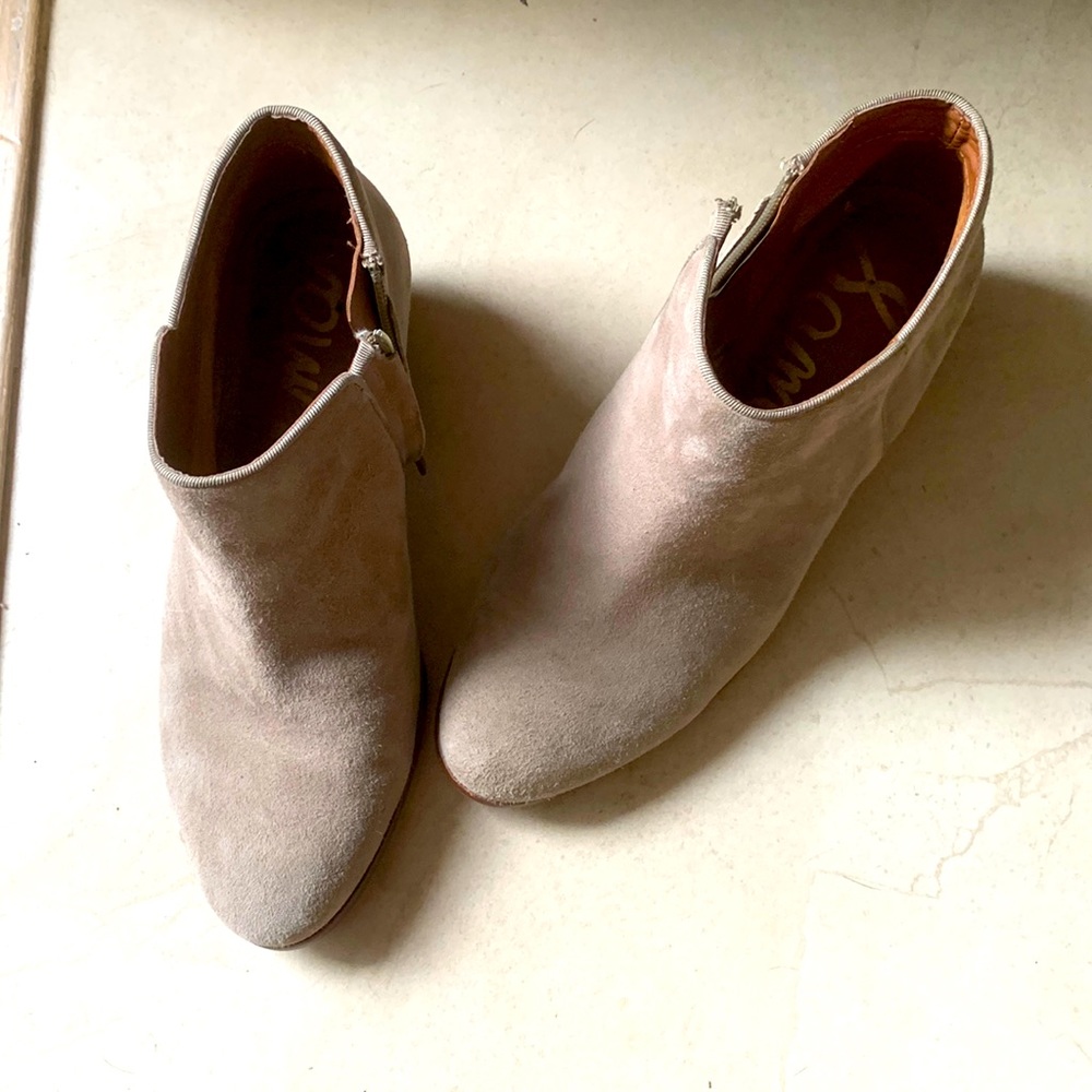 Preoved Sam Eldeman Bootie - image 1